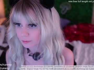 Cam stars girl runesy image #3557423