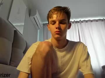 Cam stars man horny_jerk_roy_prick2001 image #1764068