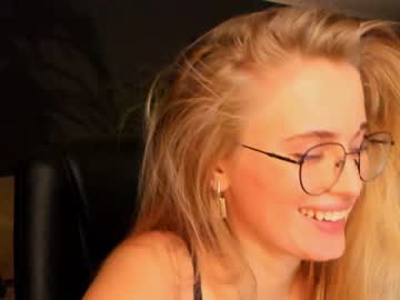 Cam stars girl linellali image #2909377