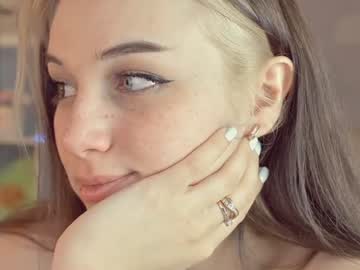 Cam stars girl mia_milagros image #1533145