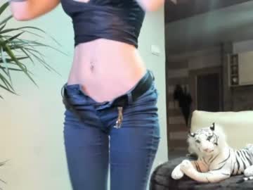 Cam stars girl sofiaandwonderland image #2687374