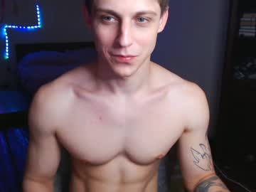 Cam stars man _bullet image #3967088
