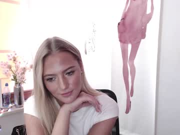 Cam stars girl shy_zorii image #1370060