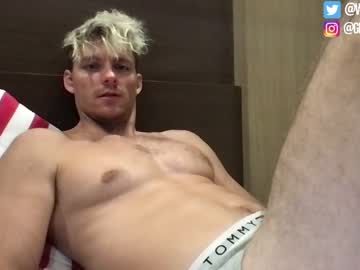 Cam stars man whiteconan image #3796570