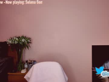Cam stars girl hollyextra image #2045620