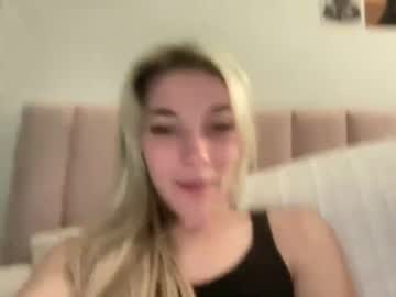 Cam stars girl bee_my_passion image #6924618