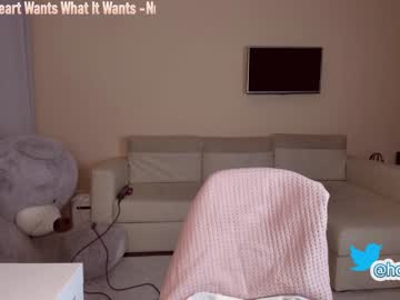 Cam stars girl hollyextra image #1399936