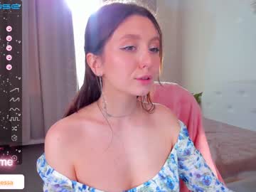 Cam stars girl renessy_ image #4017464