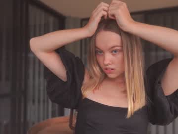 Cam stars girl bibi_it_is image #4043883