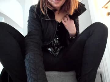 Cam stars girl eatmypie69 image #3524261
