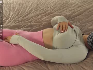 Cam stars girl blondehottiekerry image #4353376