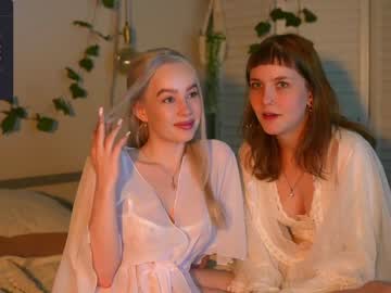 Cam stars girl mother__of__dragons image #6060822