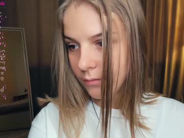 Cam stars girl erline_may image #6911686