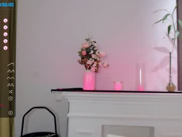 Cam stars girl small_blondee image #2836082