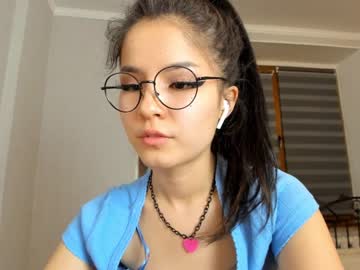 Cam stars girl akino_17 image #969515