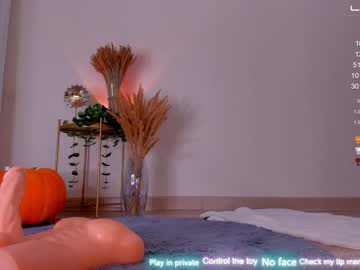 Cam stars girl megan_foxxx15 image #2872676
