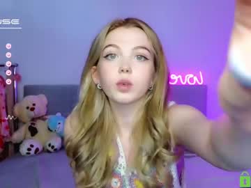 Cam stars girl small_blondee image #4668272