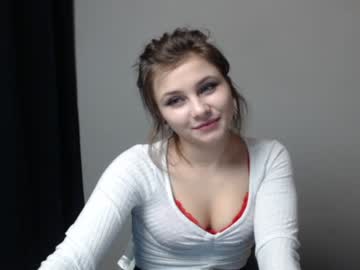 Cam stars girl relax_nina image #681719