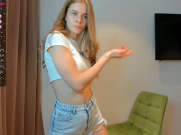 Cam stars girl carolynsveronica image #5004462