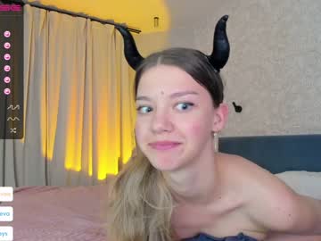 Cam stars girl coyness_geneva image #5551859