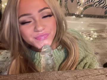 Cam stars girl ari_02 image #5204386