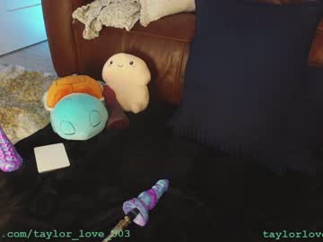 Cam stars girl taylor_love_303 image #6032122