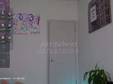 Cam stars girl petitebrat image #6434733