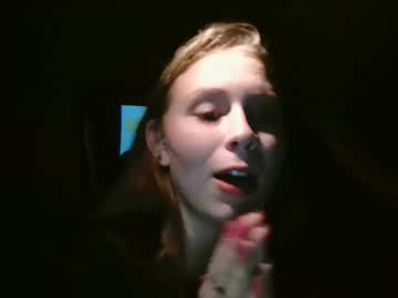 Cam stars girl stonerbabe1313 image #7001681