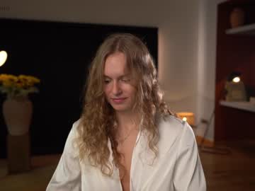 Cam stars girl chillwithkira image #3017290