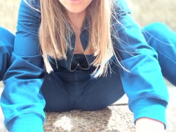 Cam stars girl eatmypie69 image #2089680