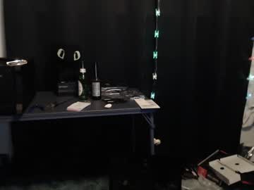 Cam stars man bedghost image #1123362