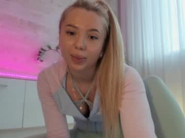 Cam stars girl meryfoxxx image #3838756