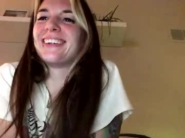 Cam stars girl princesscarlyblu image #7012532