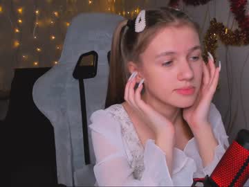 kylie_mine cam stars