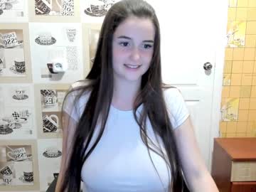 Cam stars girl emmika_ image #1782304