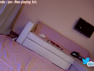 Cam stars girl hollyextra image #2566914