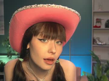 Cam stars girl ella_knockers_xl image #1585066
