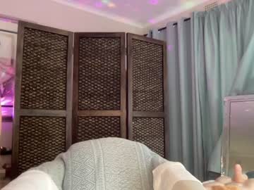 Cam stars girl gl1tter_barbie image #919359