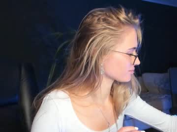 Cam stars girl linellali image #2851219