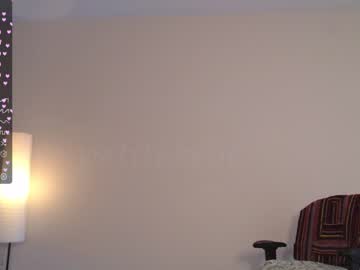 Cam stars girl petitebrat image #5336430