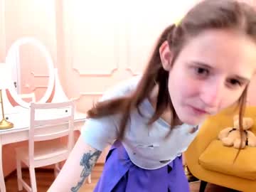 Cam stars girl blushing_ellie image #1779776
