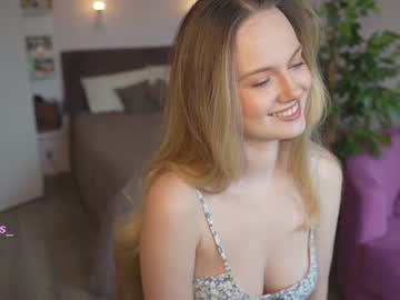 Cam stars girl your_kat image #6919974
