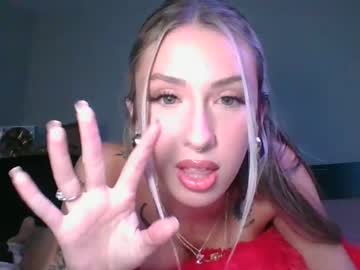 mollymckayy cam stars