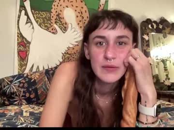 skinnybitch4211 cam stars