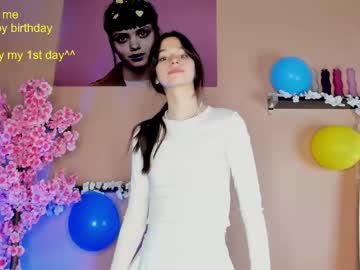 Cam stars girl emmi_sunshine image #4940814