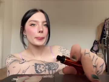 Cam stars tranny evelynforever image #4424293