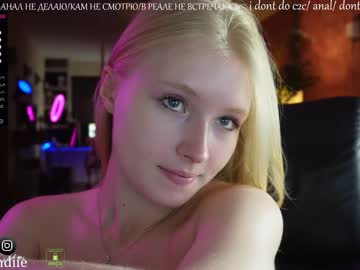 Cam stars girl bestblondiiecb image #4784417