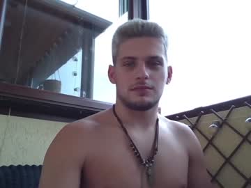 Cam stars man roberto_twink1 image #5248183