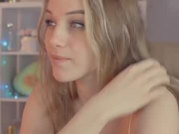 Cam stars girl mia_milagros image #1332652