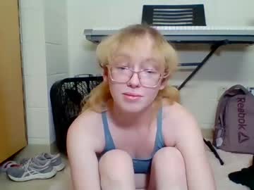 Cam stars girl blonde_katie image #5792084